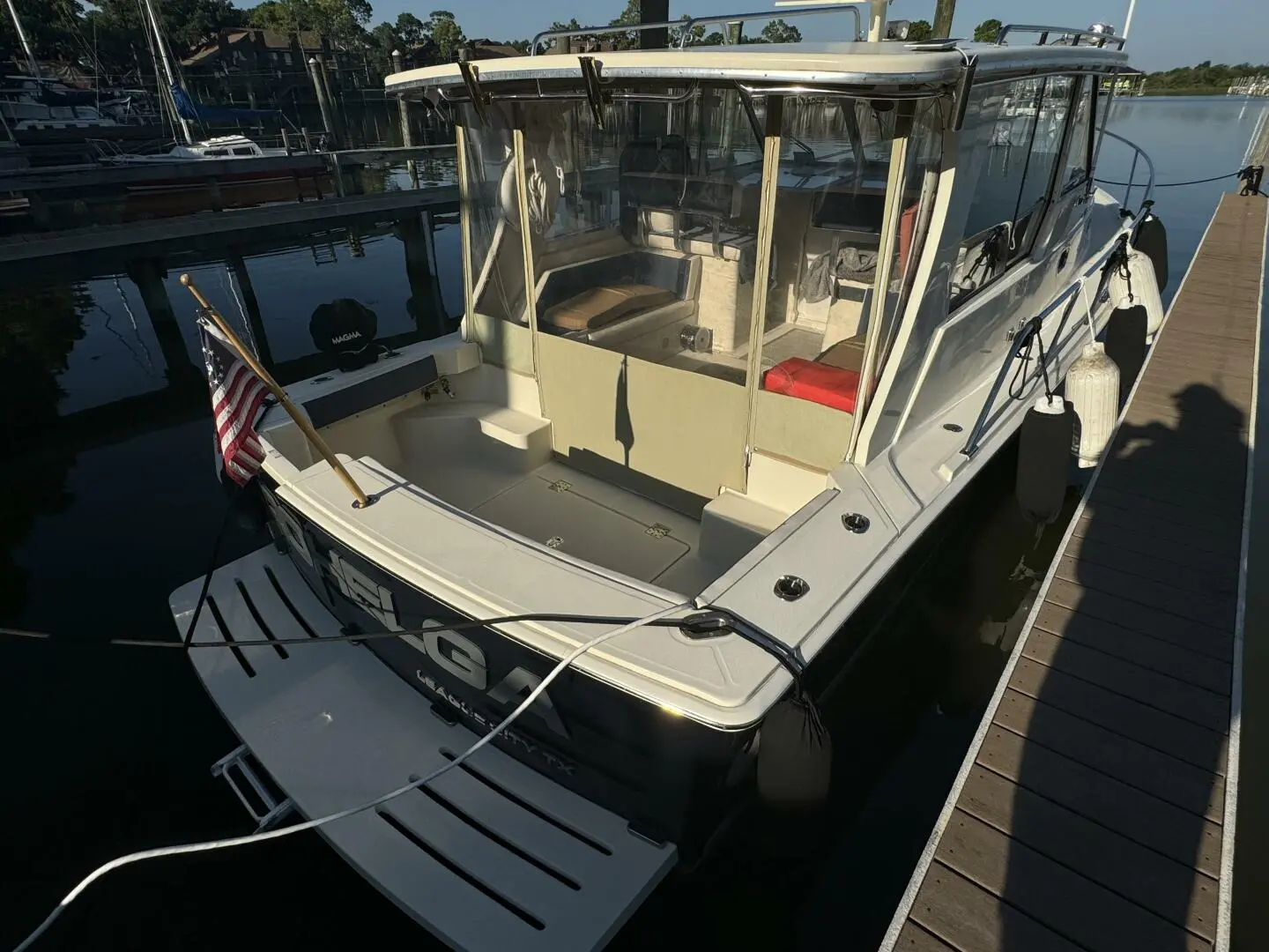 2008 Mainship 34 pilot hardtop