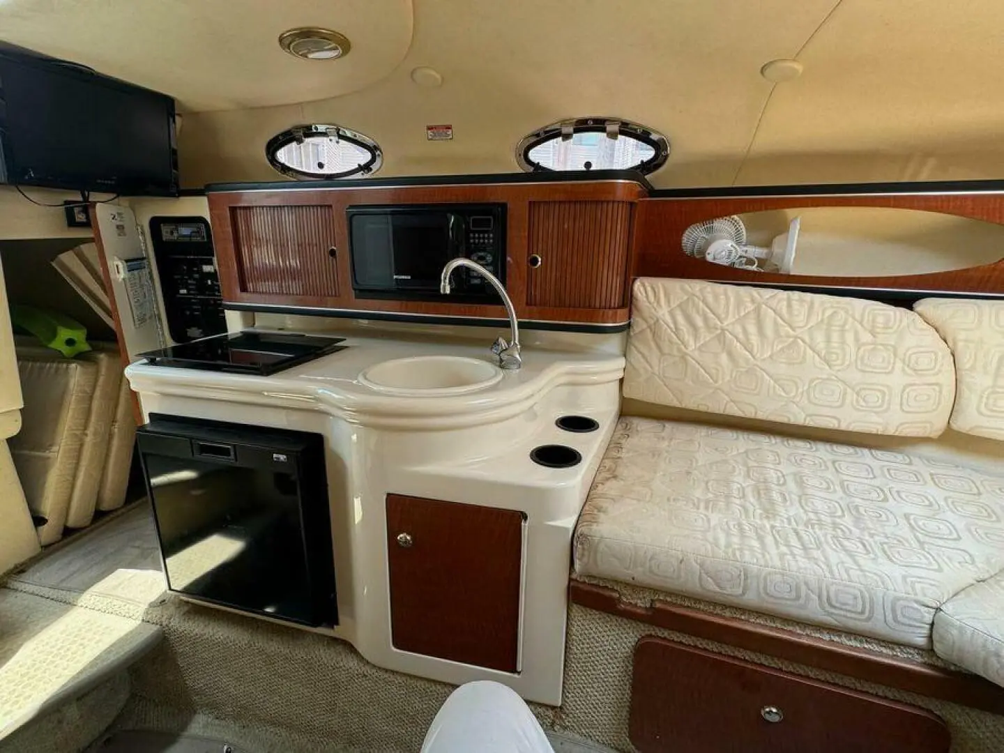 2003 Sea Ray sundancer 260