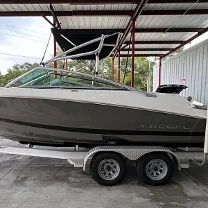 2009 Regal 2200