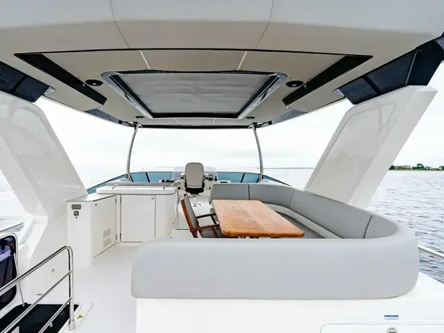 Absolute Navetta 52