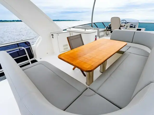 Absolute Navetta 52