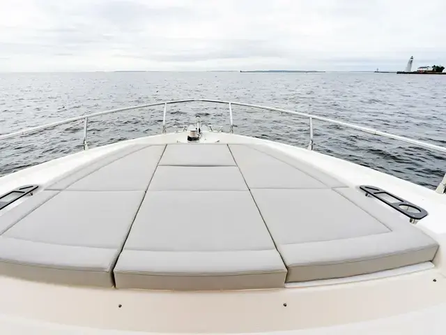 Absolute Navetta 52