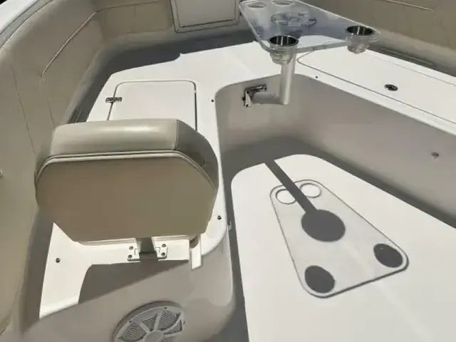 Century 3200 Center Console