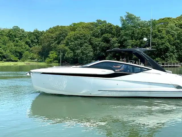 Fairline F Line 33