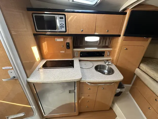 Chaparral 310 Signature