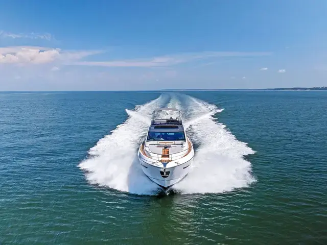 Fairline Phantom 65