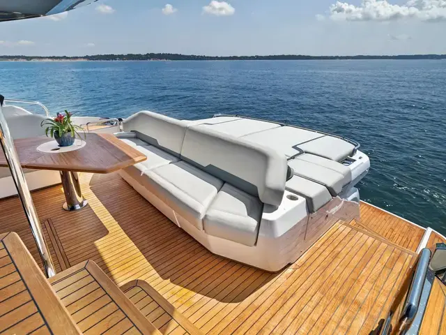 Fairline Phantom 65