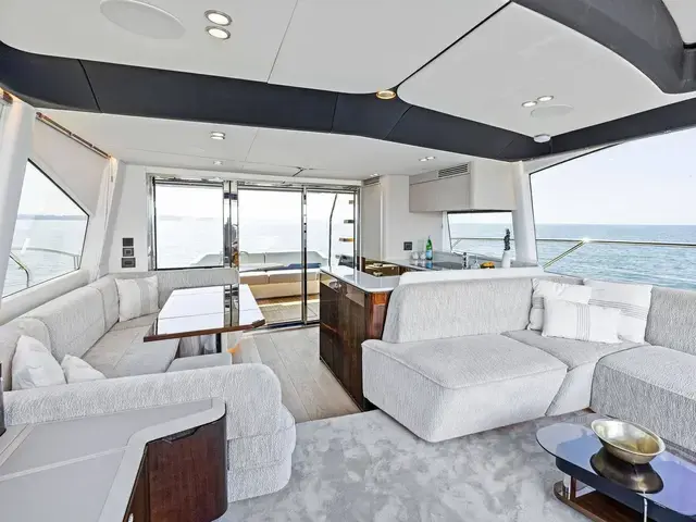 Fairline Phantom 65