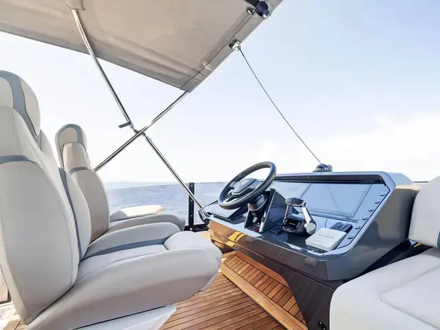 Fairline Phantom 65