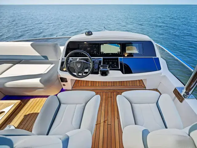 Fairline Squadron 68