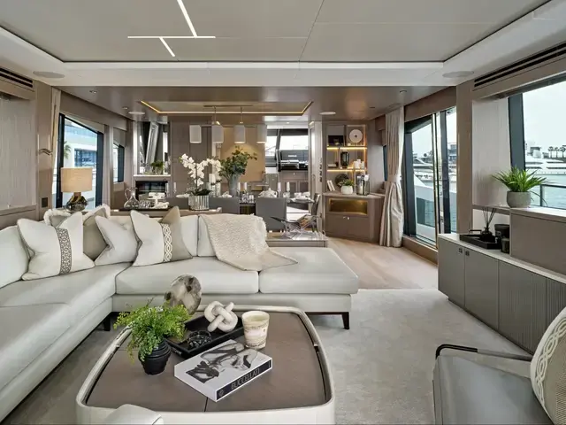 Sunseeker Yacht 88