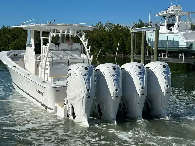 Regulator Boats 41 CC