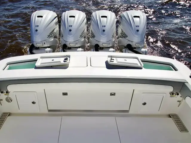 Regulator Boats 41 CC