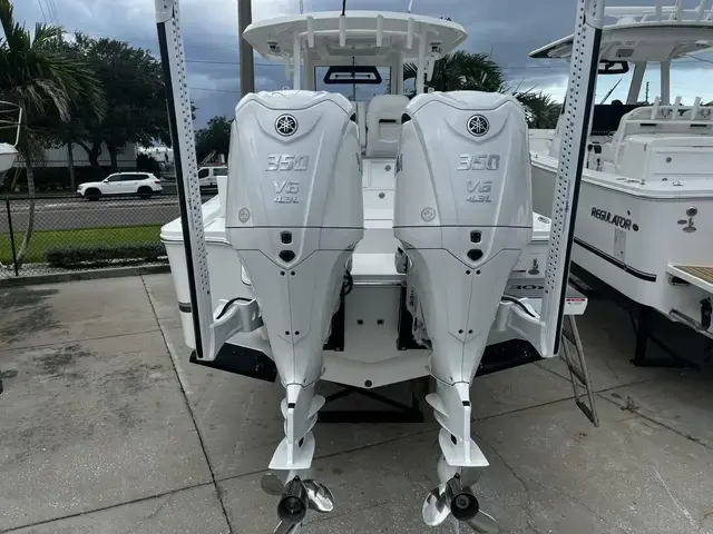 Regulator Boats 30xo