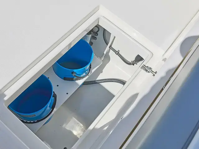 Regulator Boats 28cc