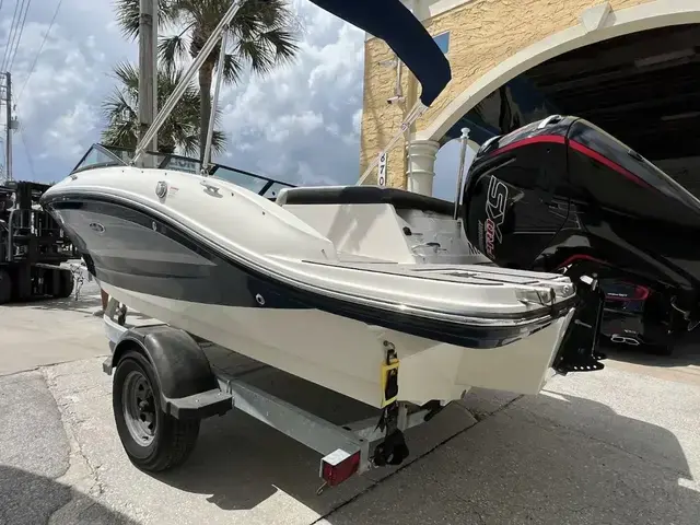 Sea Ray 190 SPX