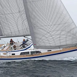 2018 Hallberg Rassy 44