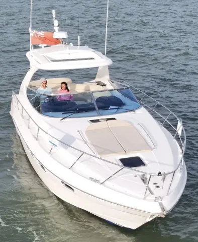 2002 Sealine s43