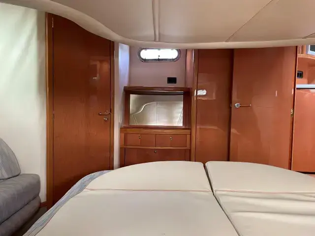 Sealine S43