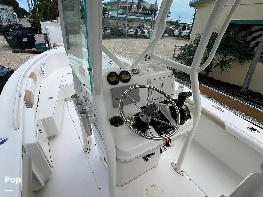 2006 Everglades Boats 223 cc