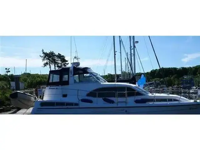 Broom 38 Ocean