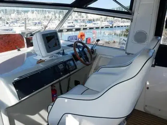 Broom 38 Ocean