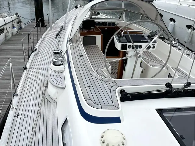 Hallberg-Rassy 44