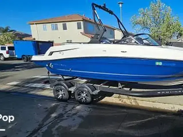 Bayliner VR5