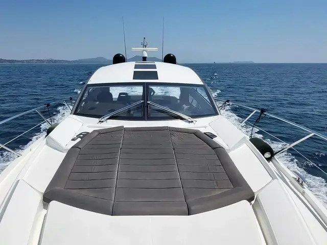 Sunseeker Predator 57