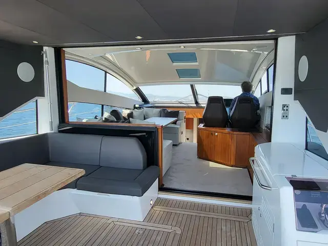 Sunseeker Predator 57