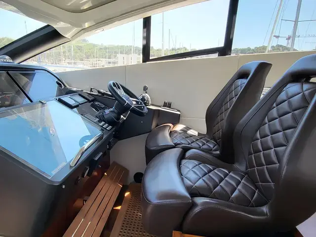 Sunseeker Predator 57