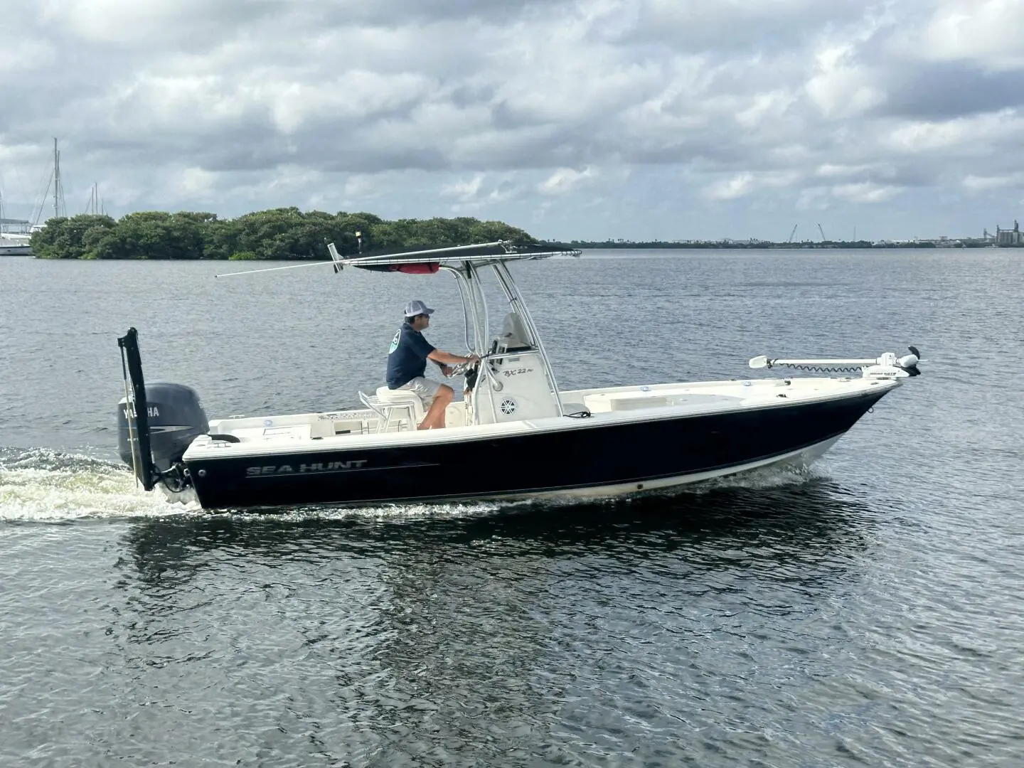 2010 Sea Hunt bx22pro