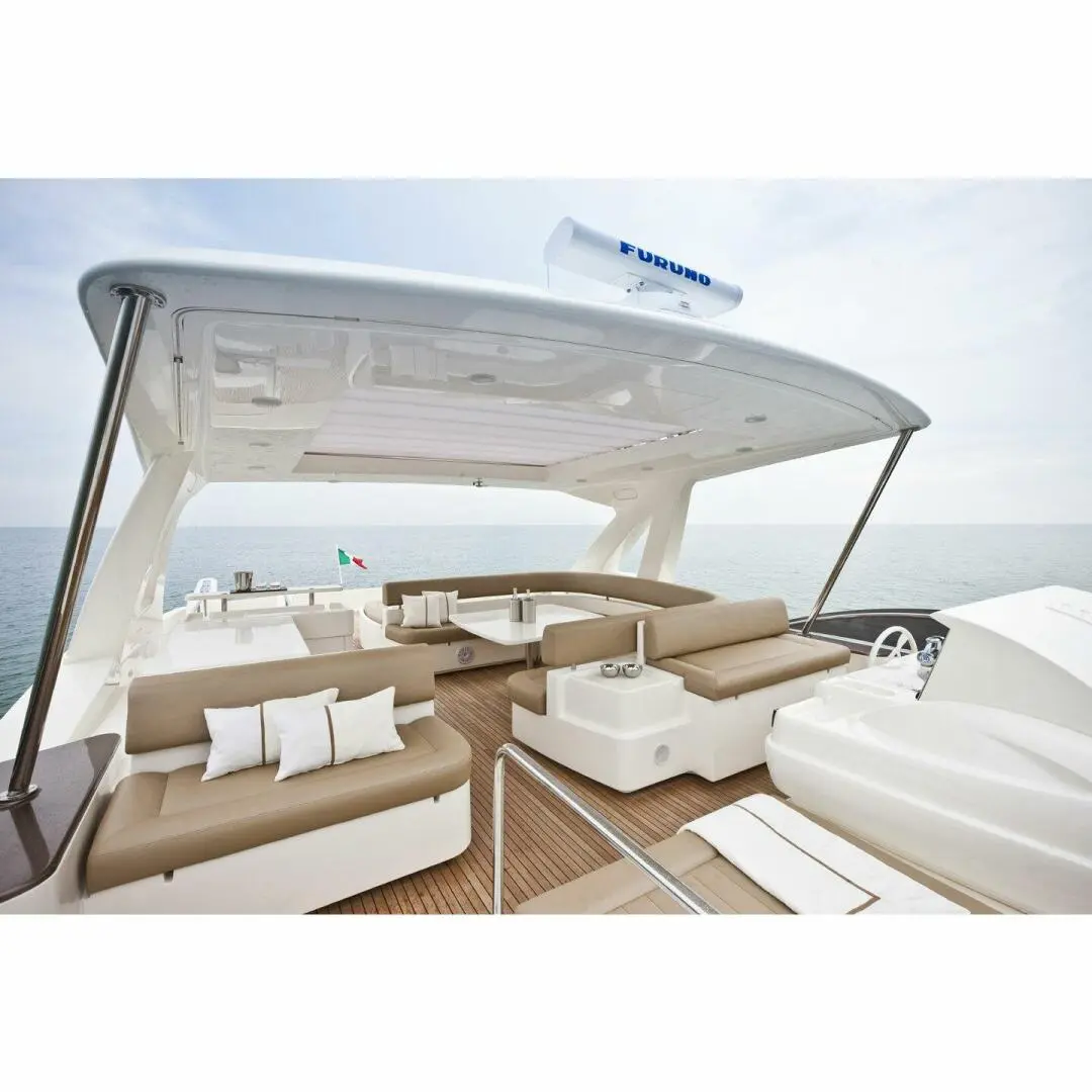 2012 Ferretti 800