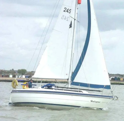 1989 Mirage 2700