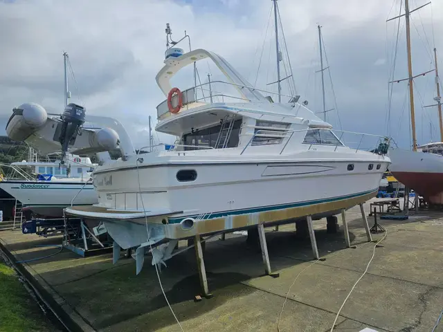 Fairline 50