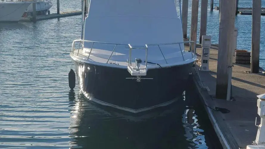 2005 Fusion flybridge