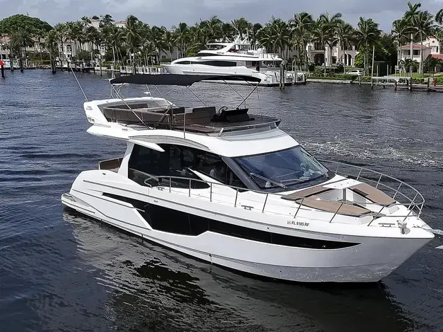 Galeon 50'