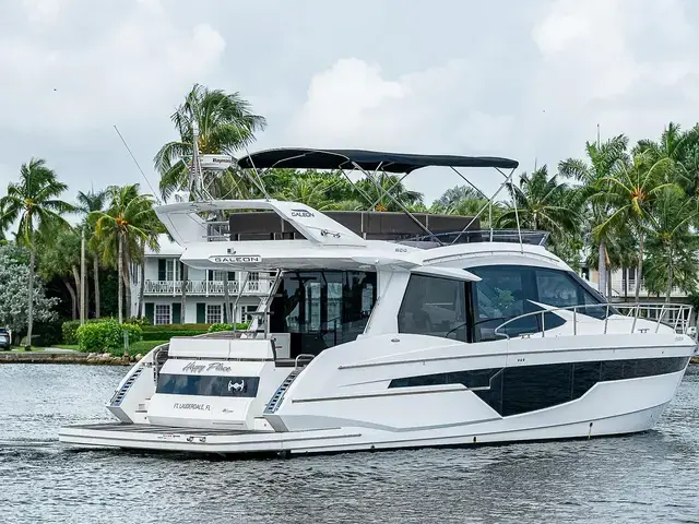 Galeon 50'