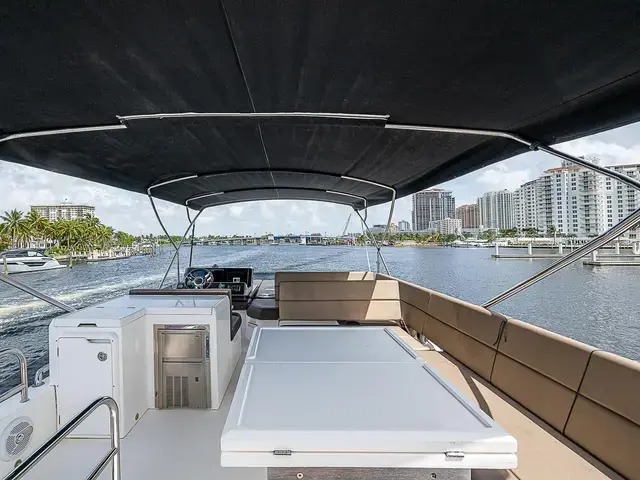 Galeon 50'