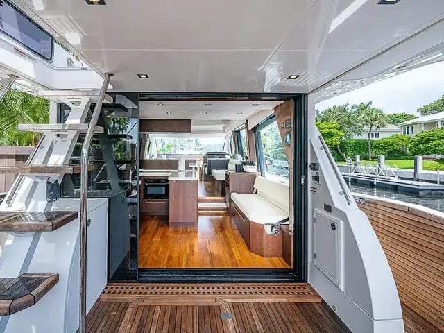 Galeon 50'