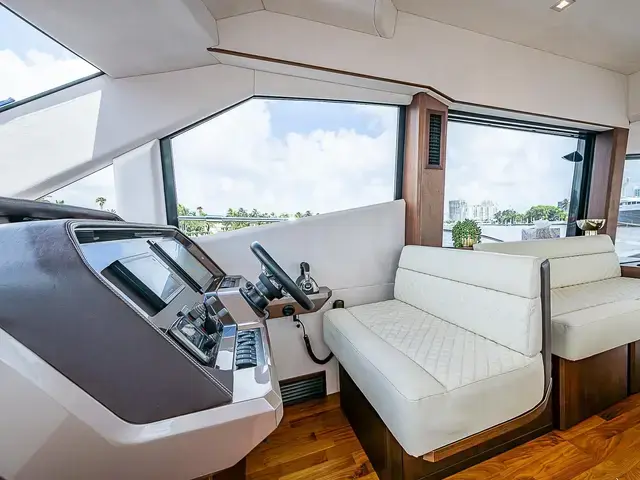 Galeon 50'