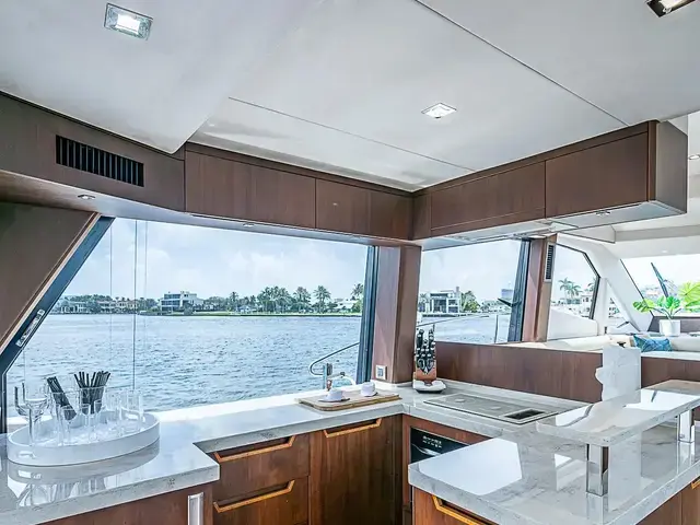 Galeon 50'