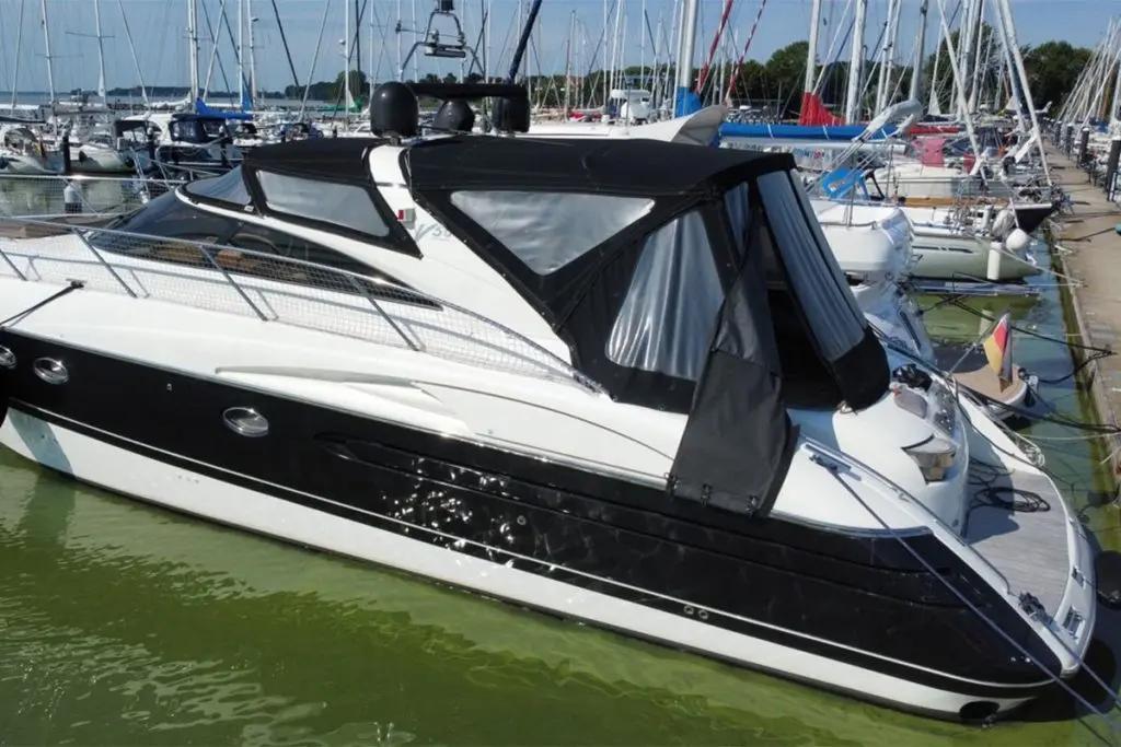 2002 Princess v50