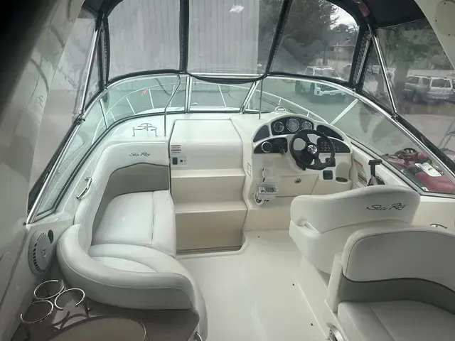 Sea Ray Sundancer 260