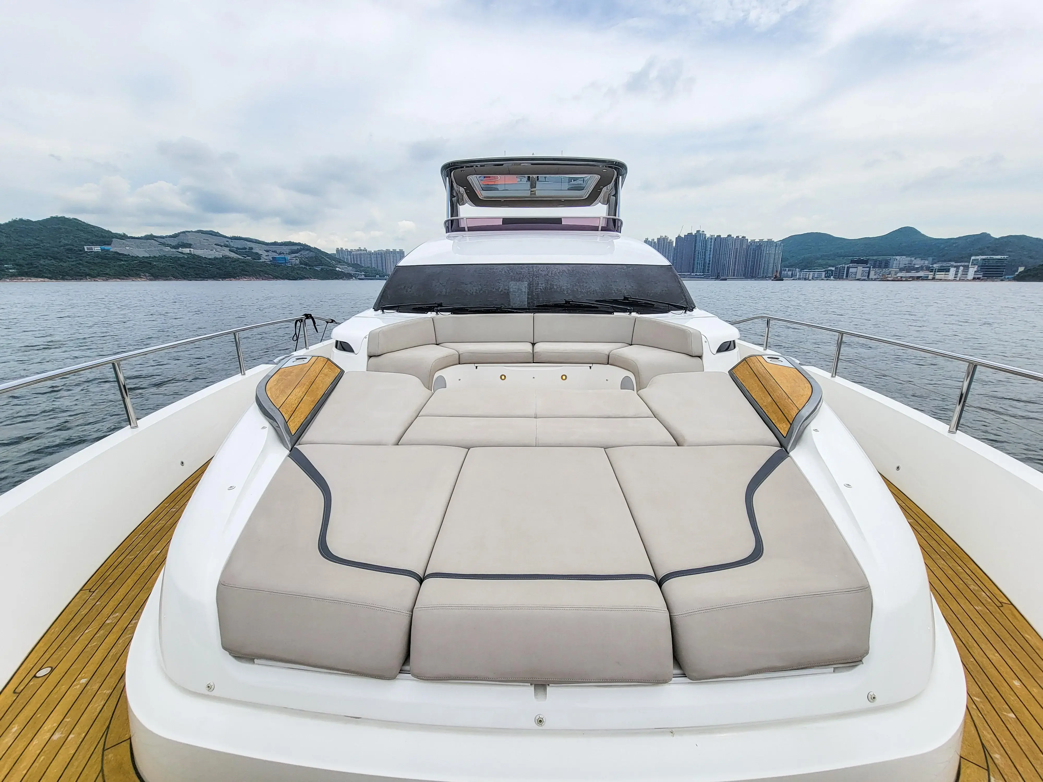 2021 Princess y85 motor yacht