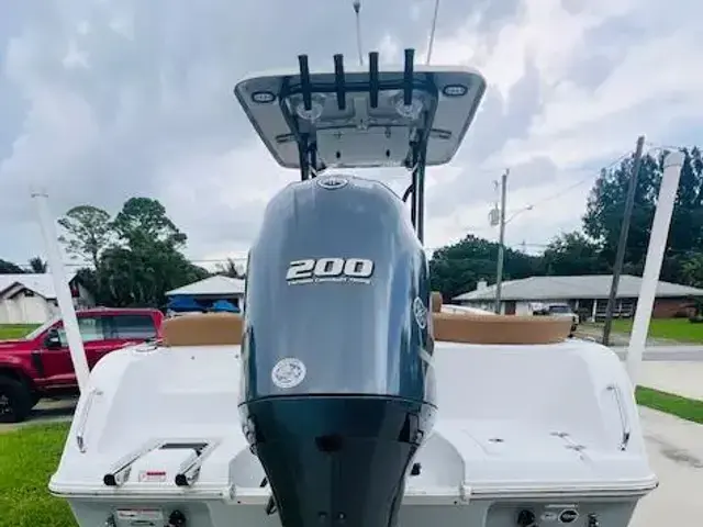 Sea Hunt Boats ULTRA 229