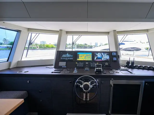 Numarine 85'