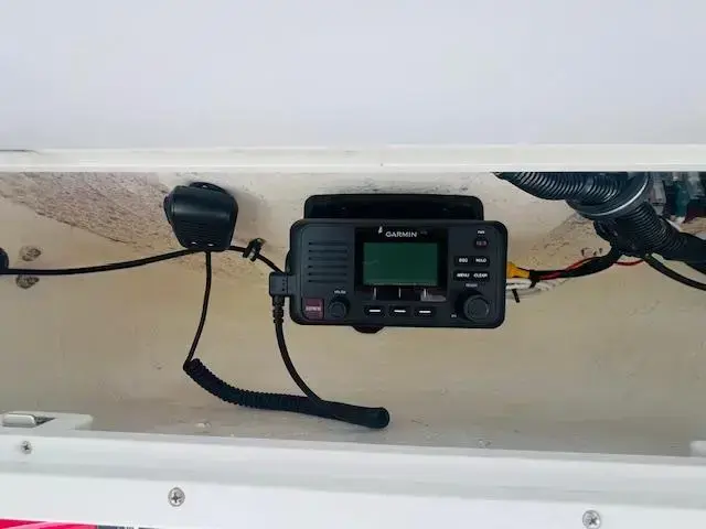 Sea Hunt Boats ULTRA 229