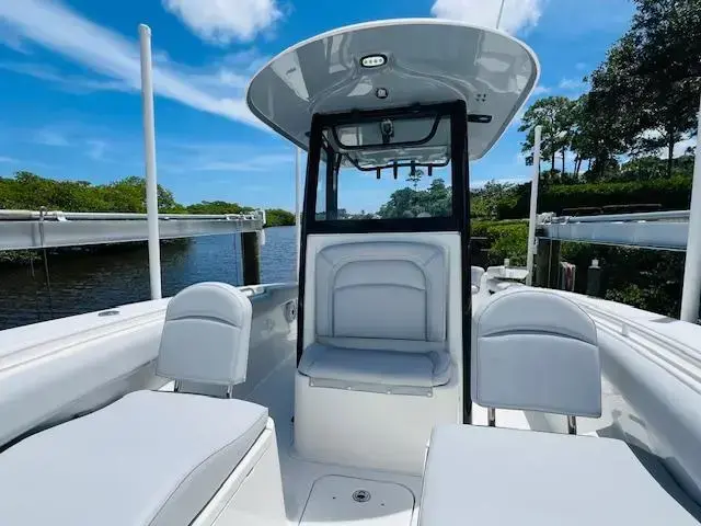 Sea Hunt Boats Ultra 275 SE