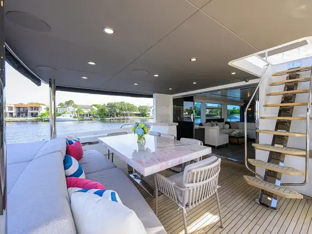 Numarine 85'